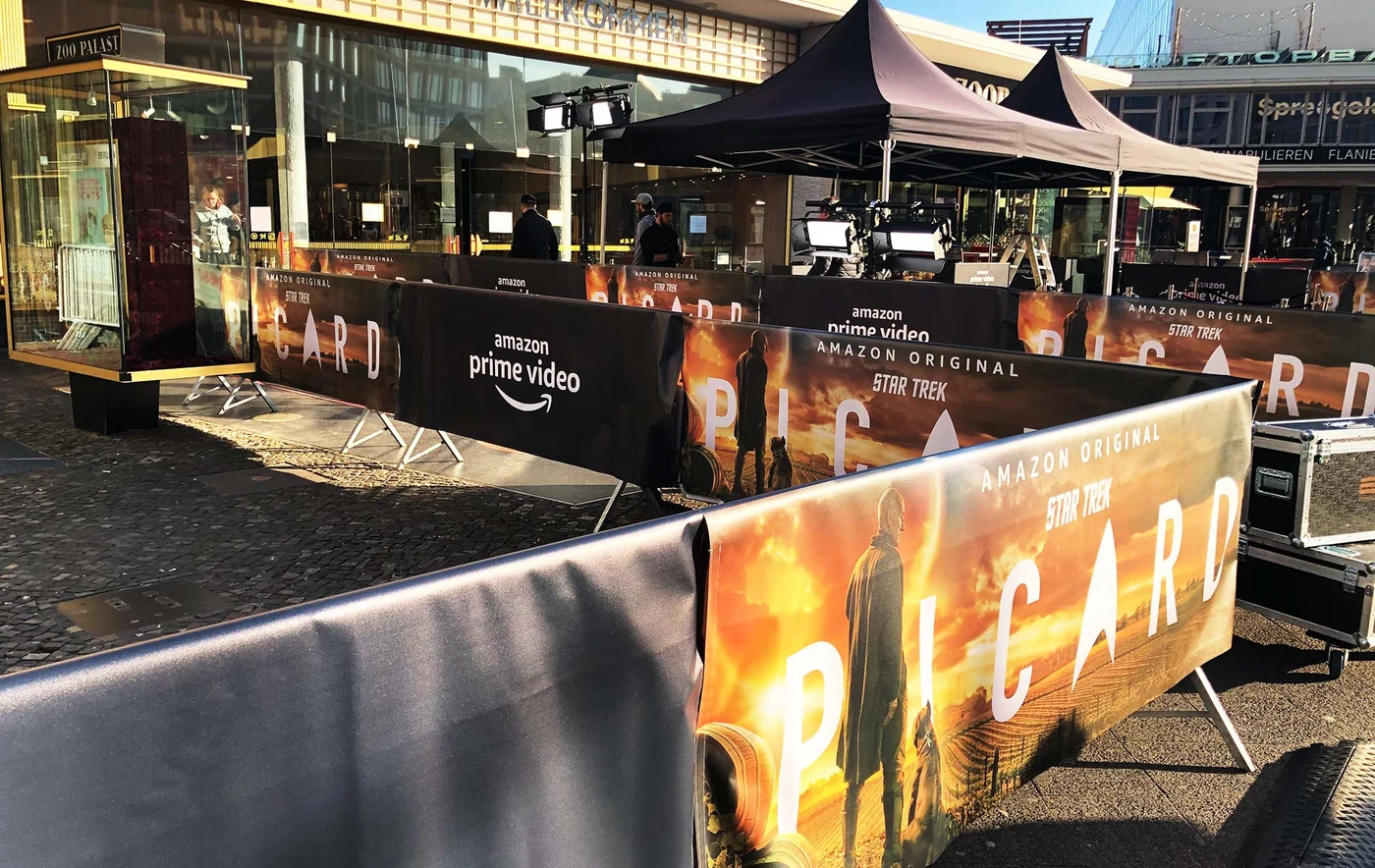 Bedruckte Absperrbanner zur Premiere von Star Trek Picard für Amazon Prime Video in Berlin