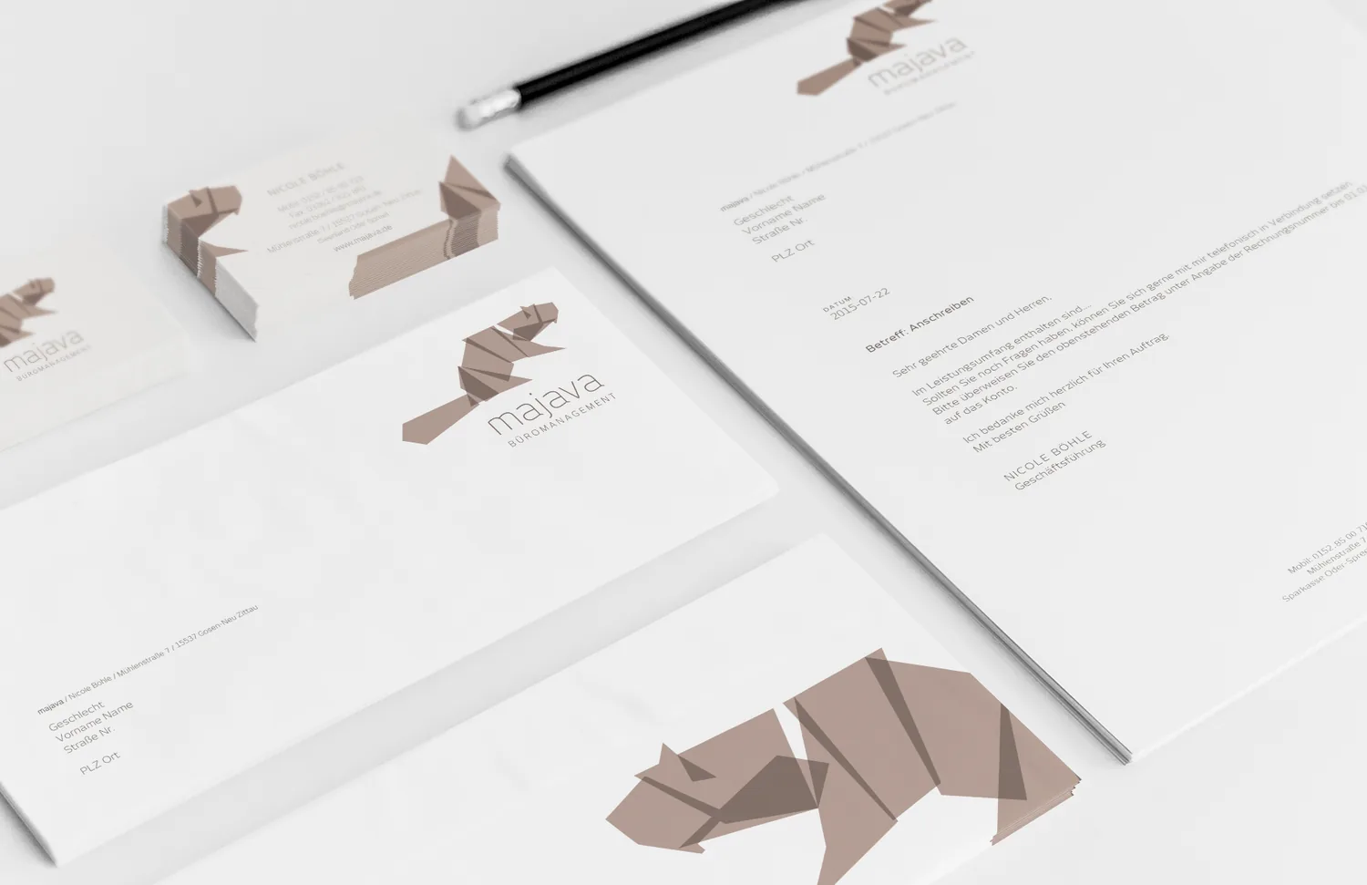 Corporate Design von brandhands – Geschäftsausstattung für majava